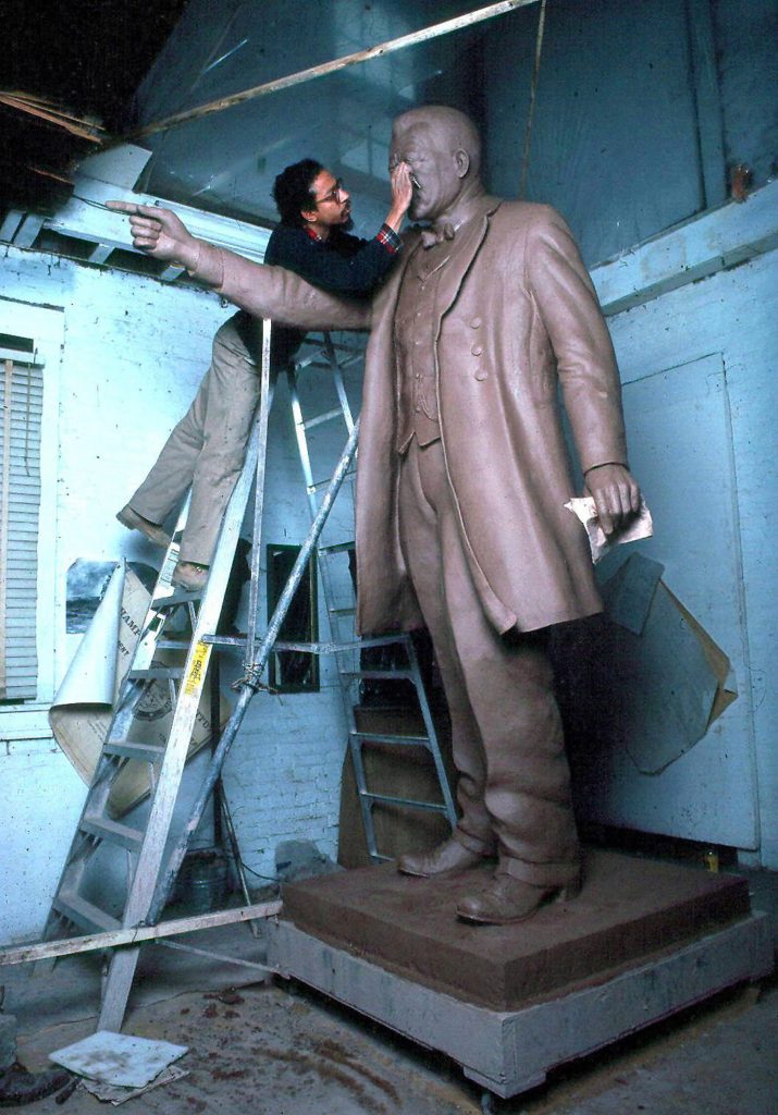 Ed Hamilton Studios Inc.