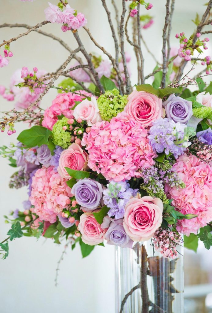 Lee’s Flower Shop and Card Shop